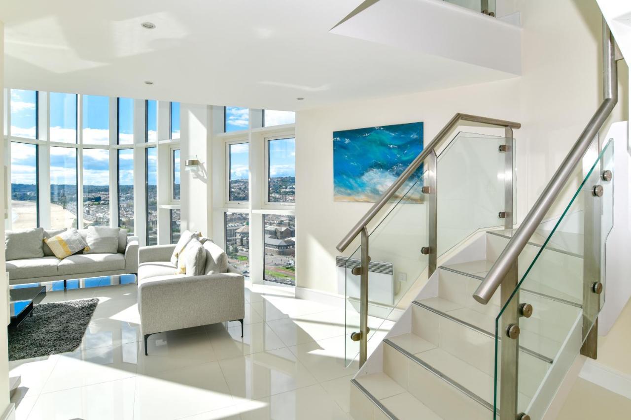 Just Stay Wales - Meridian Quay Penthouses Swansea Exterior foto