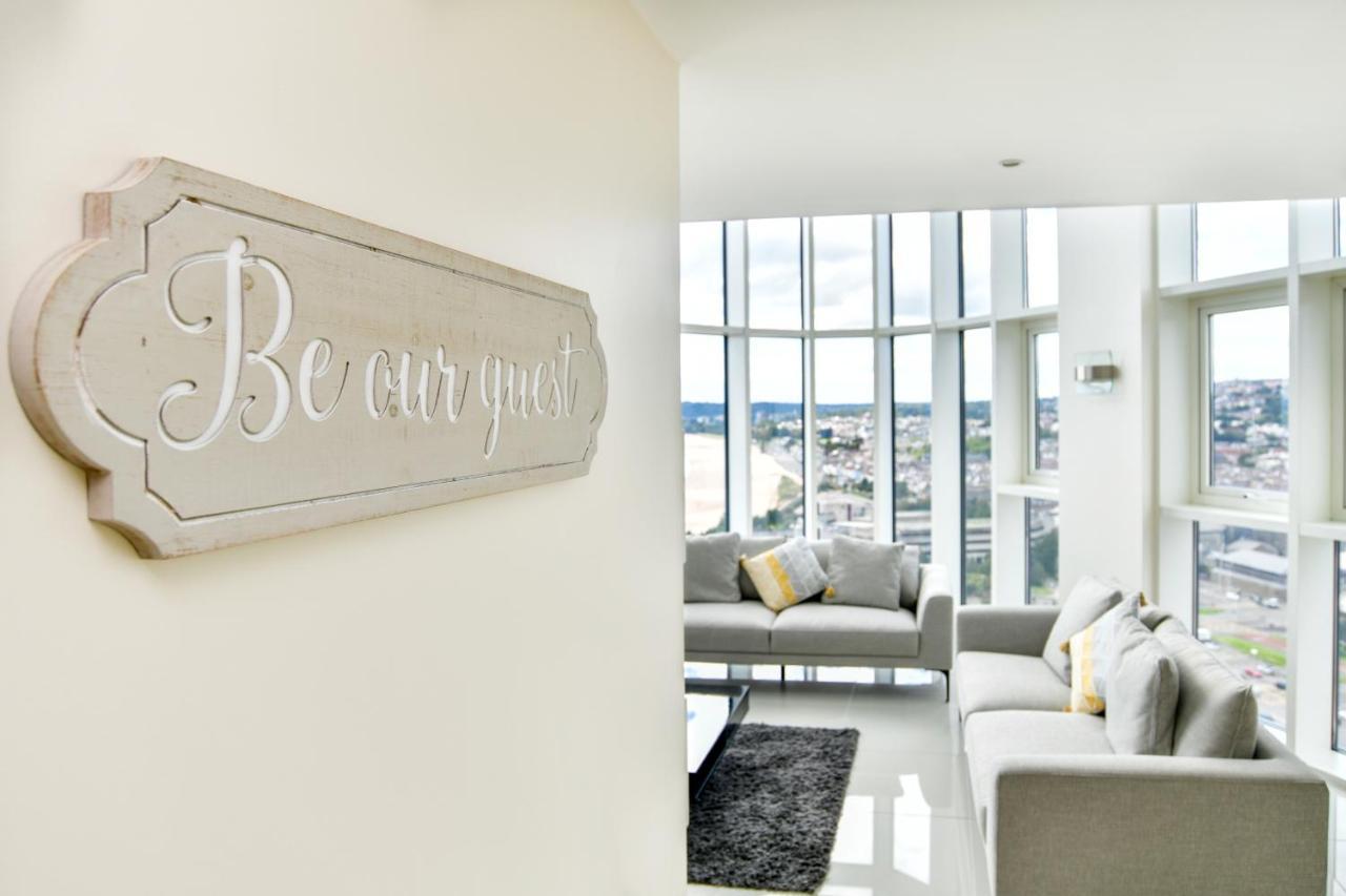 Just Stay Wales - Meridian Quay Penthouses Swansea Exterior foto