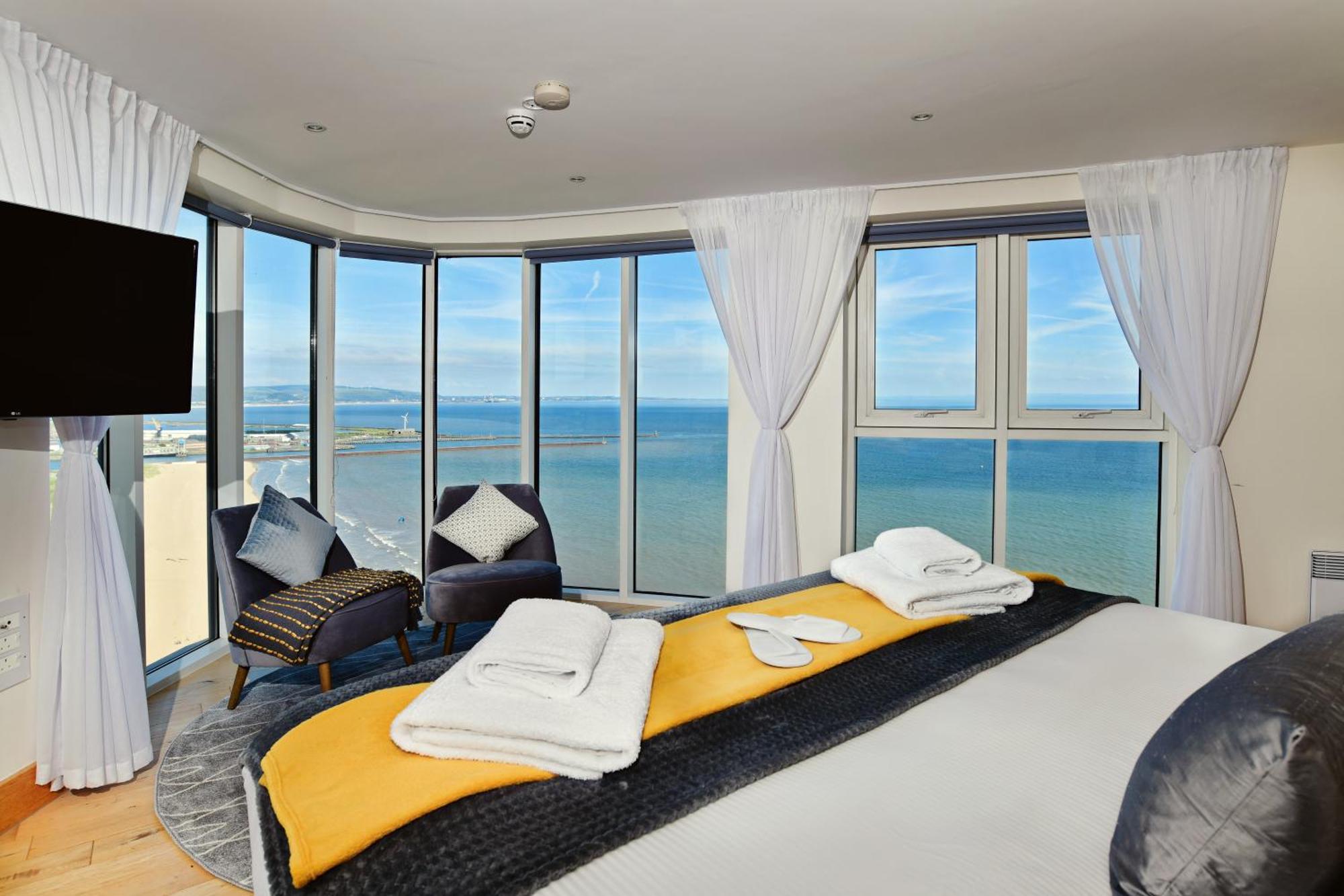 Just Stay Wales - Meridian Quay Penthouses Swansea Exterior foto