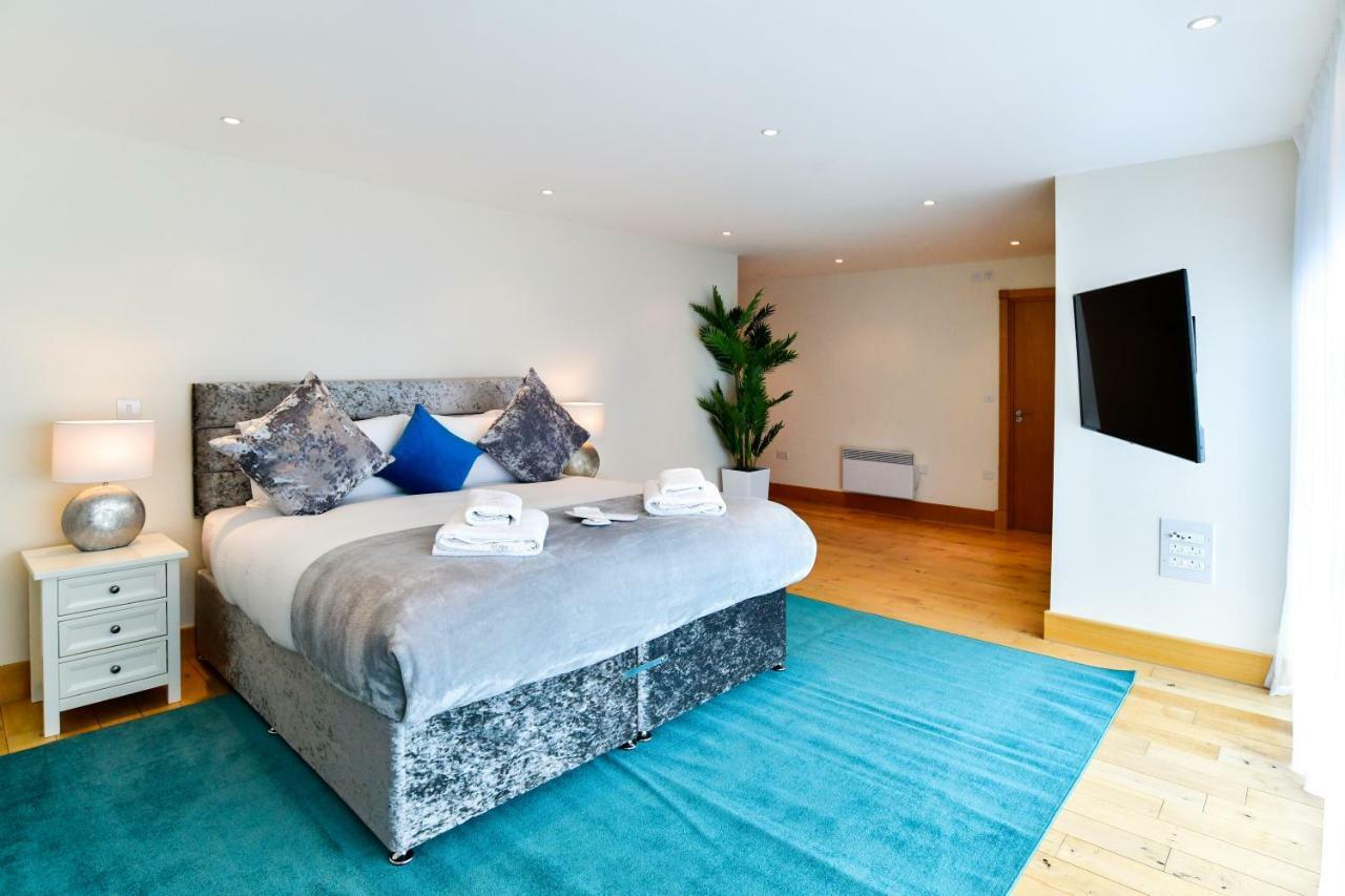 Just Stay Wales - Meridian Quay Penthouses Swansea Exterior foto